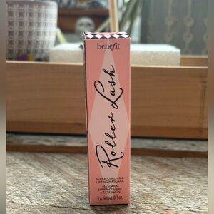 ☀️ 5/25 ☀️ Mini Benefit Roller Lash Mascara, Black